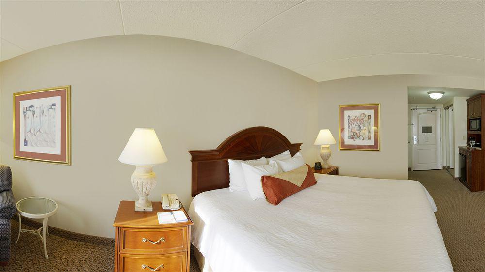 Hilton Garden Inn Auburn Riverwatch Eksteriør billede