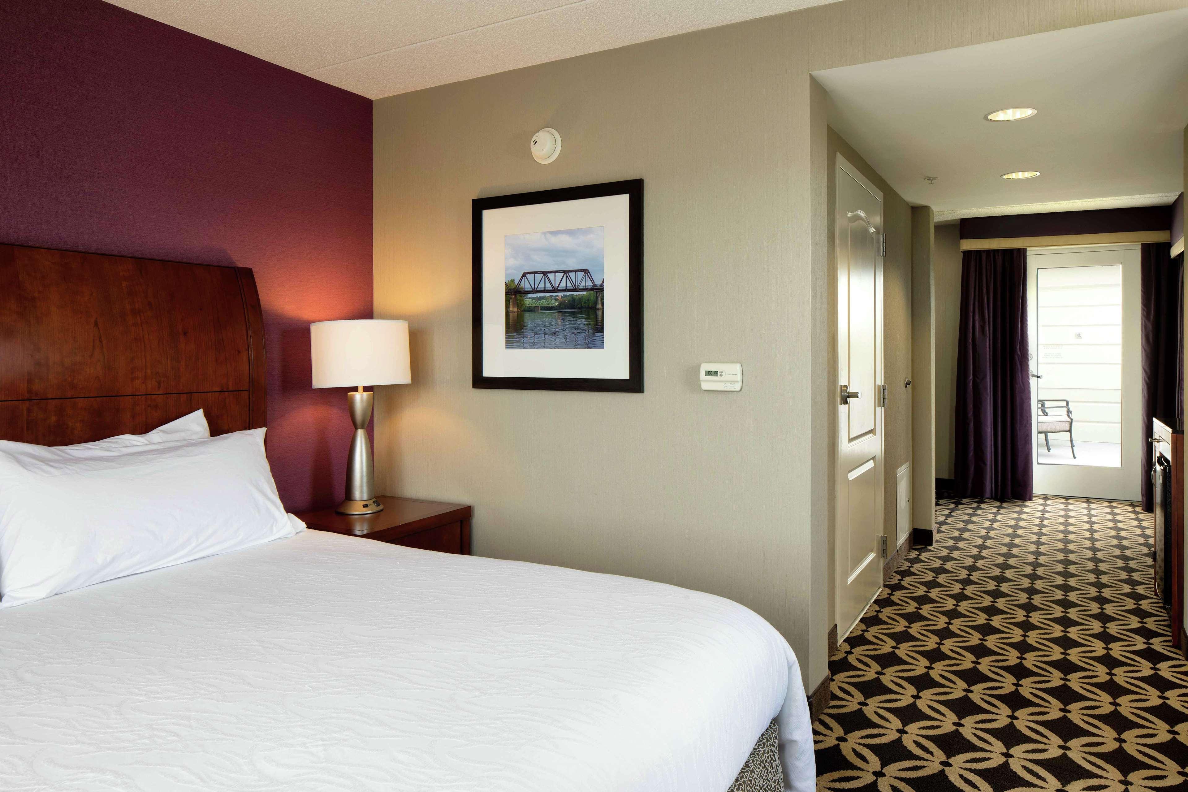 Hilton Garden Inn Auburn Riverwatch Eksteriør billede