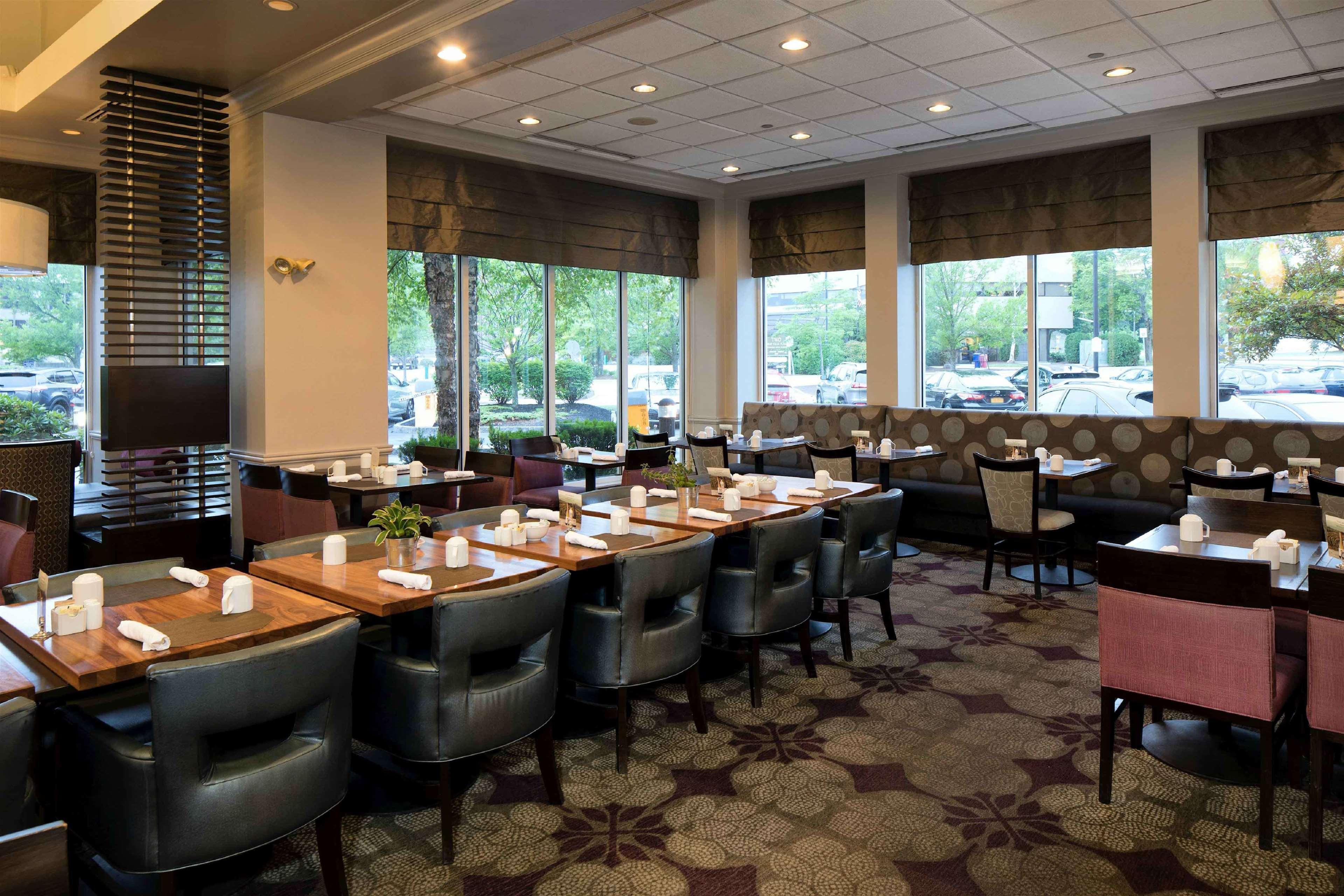 Hilton Garden Inn Auburn Riverwatch Eksteriør billede